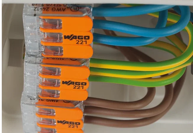 Comment utiliser les Wago : guide complet pour une installation sûre et fiable